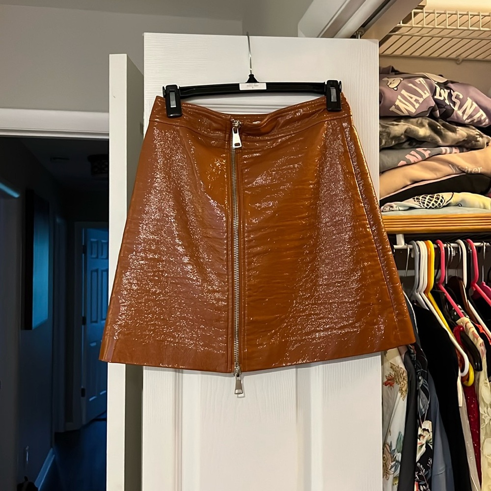 Ronny Kobo Brown Pleather Mini Skirt with silver front zipper size small
